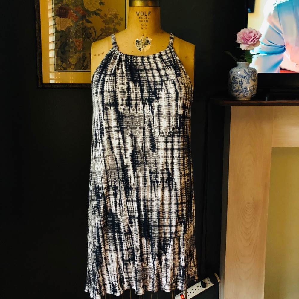 Joie B&W ultra soft slip on dress